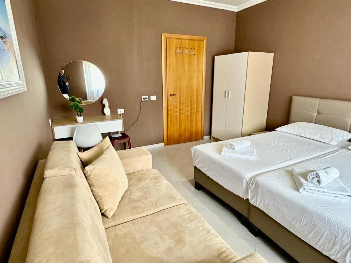 Family Suite Residence Wlora Zewnętrze zdjęcie